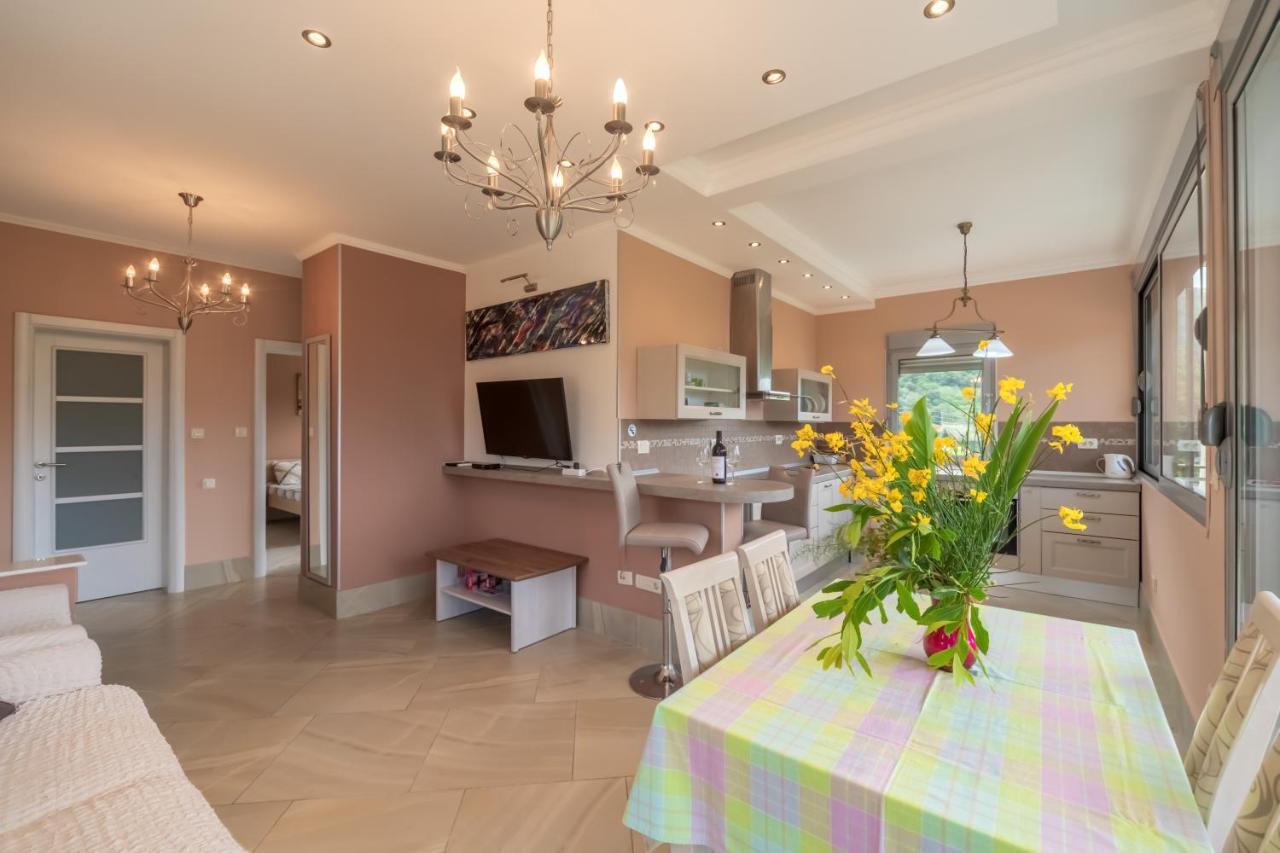 Villa Montenegrina Petrovac 外观 照片