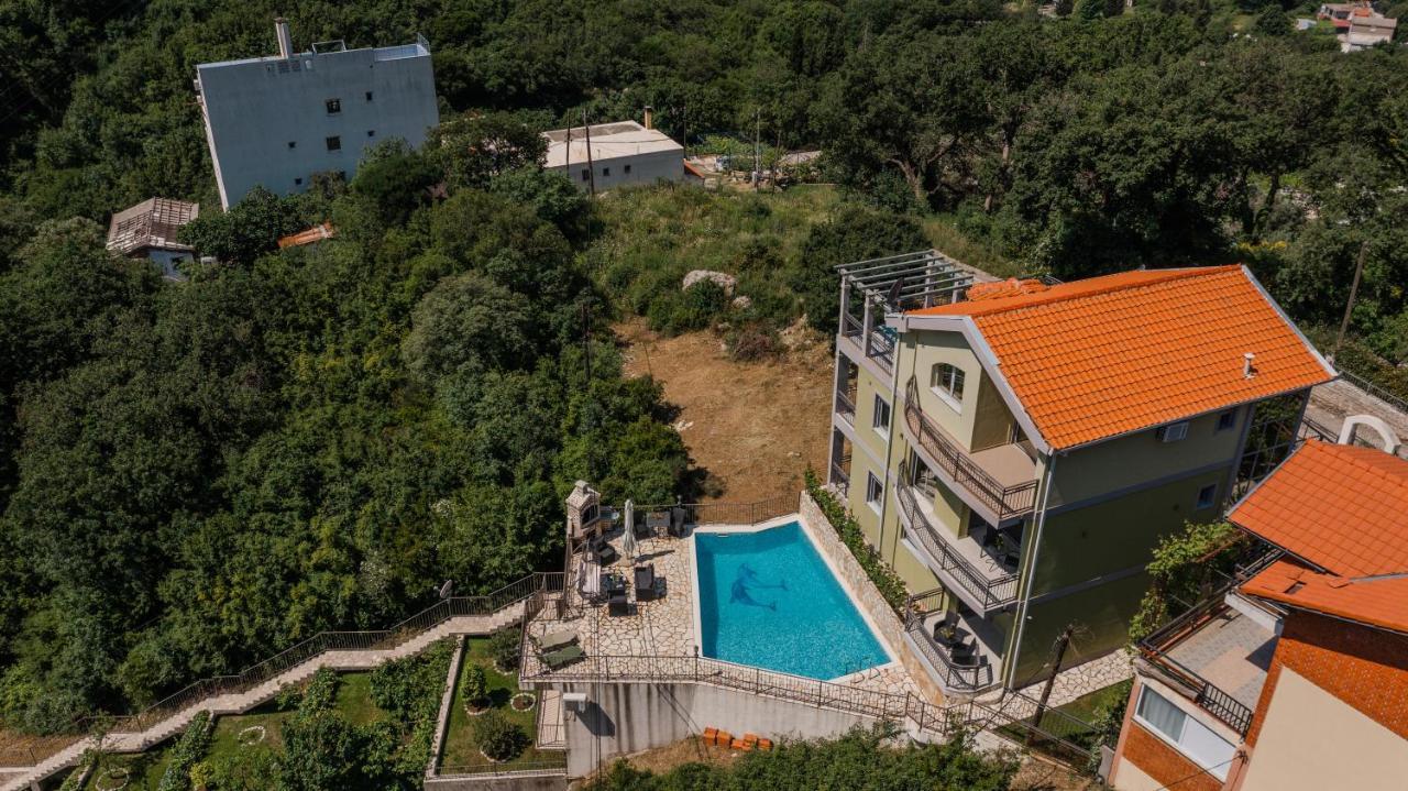 Villa Montenegrina Petrovac 外观 照片