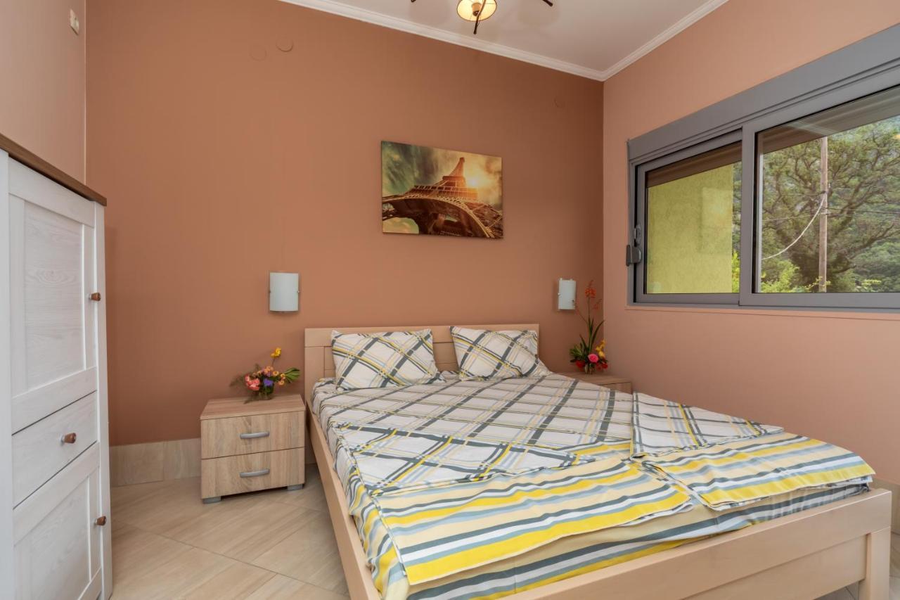 Villa Montenegrina Petrovac 外观 照片